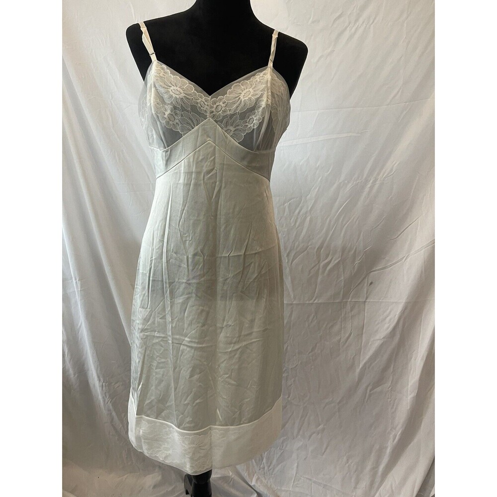 vintage JC Penny Full slip nightgown white lace nightie size 6